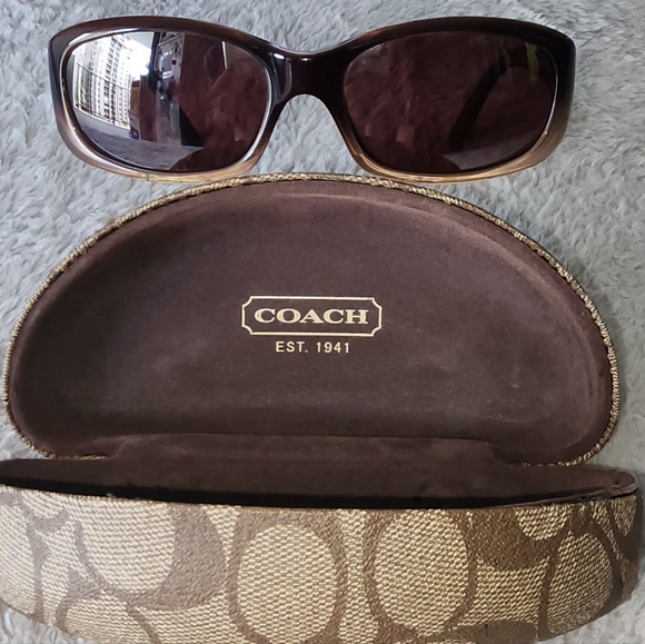 Maui Jims(w/Coach Case) - Picture 2 of 3